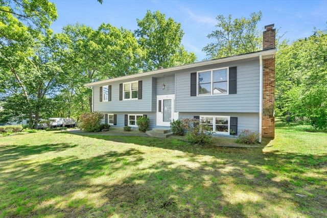 66 Swan Ave, Fitchburg, MA 01420