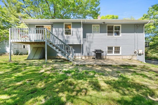 66 Swan Ave, Fitchburg, MA 01420