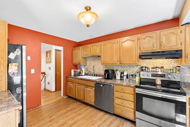 66 Swan Ave, Fitchburg, MA 01420