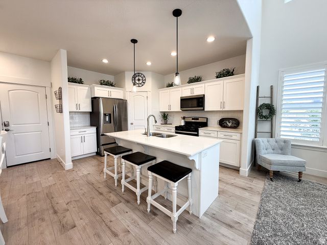 4604 W WILSON PEAK LN, Herriman, UT 84096