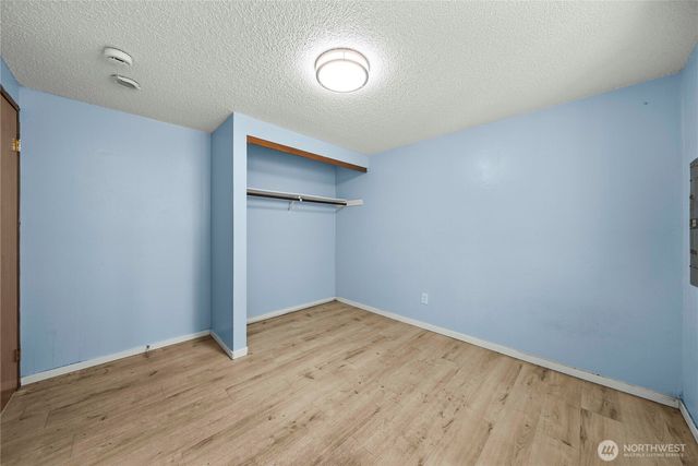 6919 Carleton Avenue S, Seattle, WA 98108