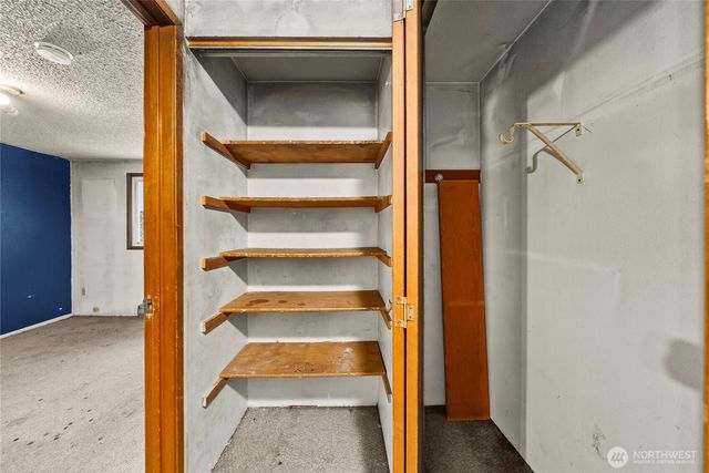 6919 Carleton Avenue S, Seattle, WA 98108