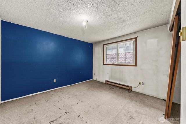 6919 Carleton Avenue S, Seattle, WA 98108