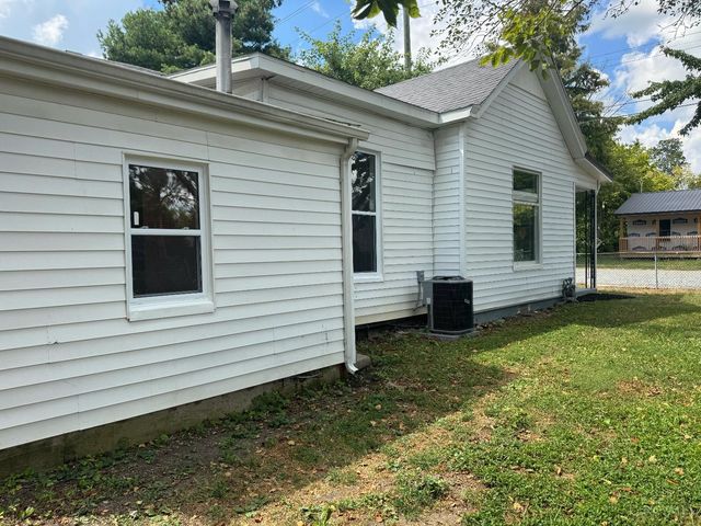 107 Central Avenue, Blanchester, OH 45107