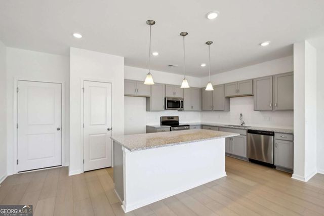 803 Nova Trail 10, Riverdale, GA 30274