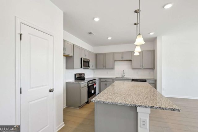 803 Nova Trail 10, Riverdale, GA 30274