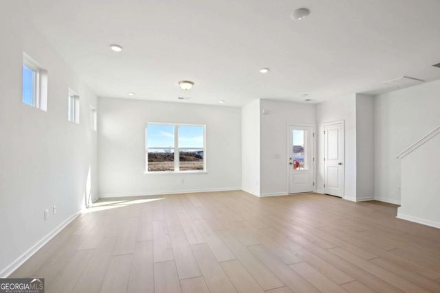 803 Nova Trail 10, Riverdale, GA 30274