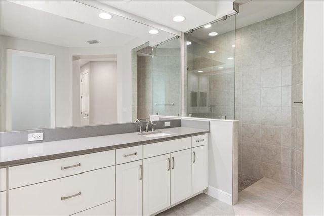 6410 High Pointe West Way, Vero Beach, FL 32967