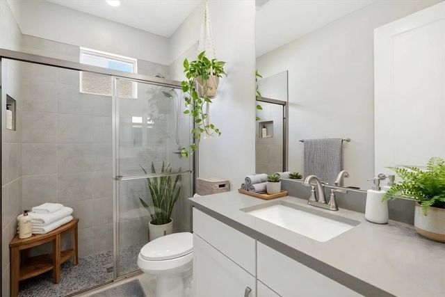 6410 High Pointe West Way, Vero Beach, FL 32967