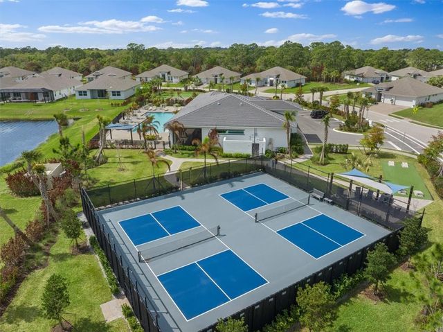 6410 High Pointe West Way, Vero Beach, FL 32967