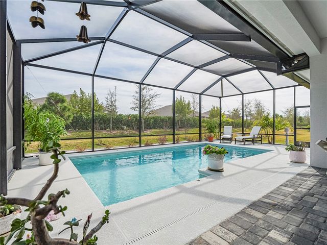 6410 High Pointe West Way, Vero Beach, FL 32967