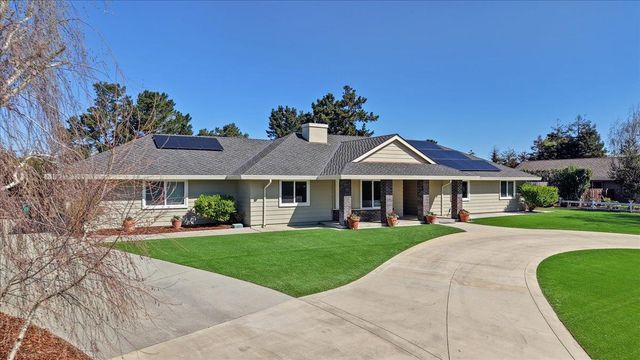 18595 Ranchito Del Rio Drive, Salinas, CA 93908