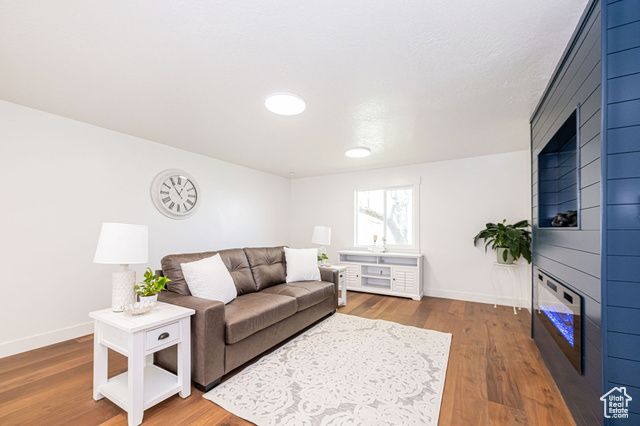 8410 S 890 E, Paradise, UT 84328