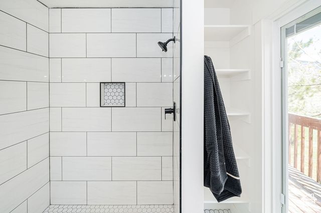 8410 S 890 E, Paradise, UT 84328