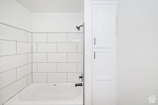 8410 S 890 E, Paradise, UT 84328