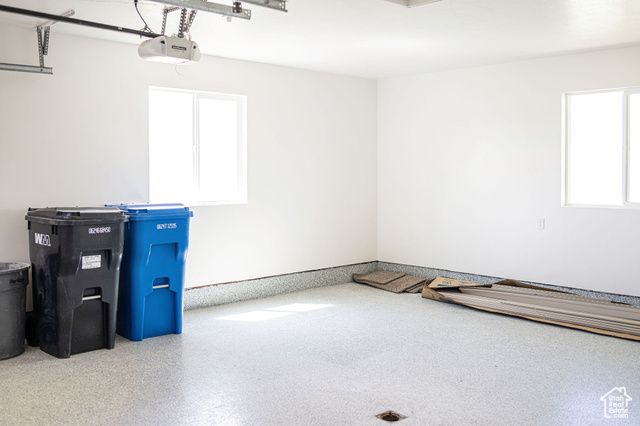 8410 S 890 E, Paradise, UT 84328