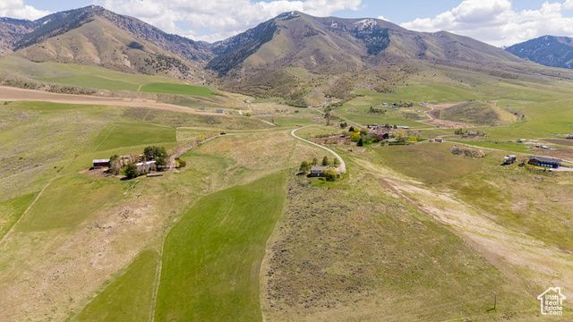 8410 S 890 E, Paradise, UT 84328