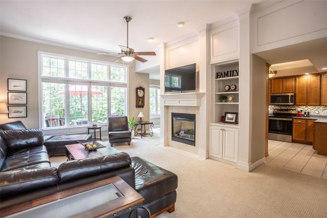 12591 Diamond Ridge Court, Clive, IA 50325