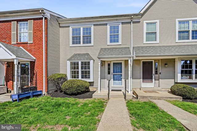 94 VICTORIA DR, Aston, PA 19014