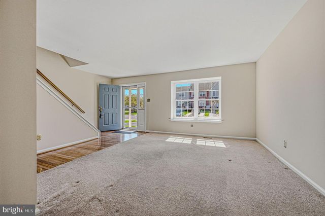 94 VICTORIA DR, Aston, PA 19014
