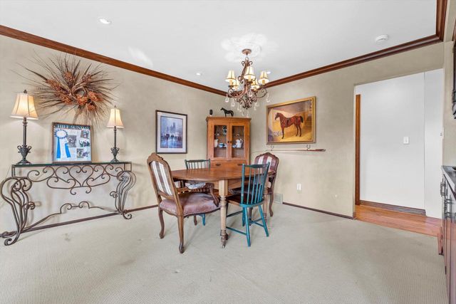W246S6855 Maple Hill DRIVE, Waukesha, WI 53189