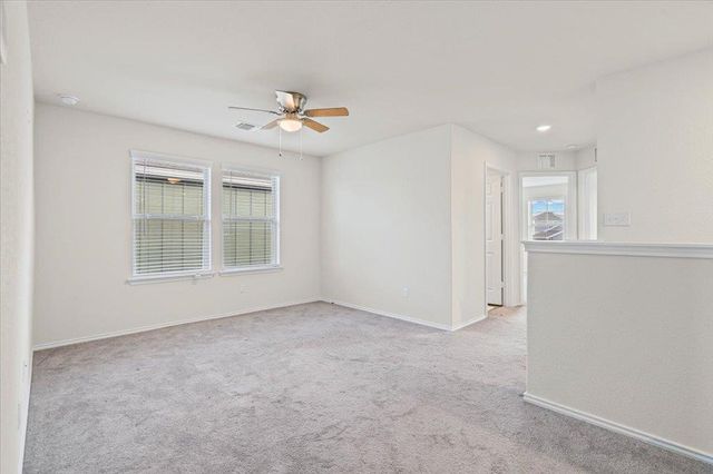 82 Snowy Plover LN, Leander, TX 78641