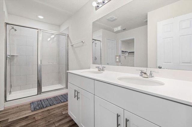 82 Snowy Plover LN, Leander, TX 78641