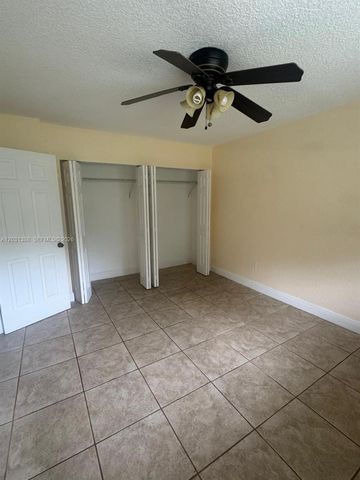 11173 NW 7th St 102-18, Miami, FL 33172