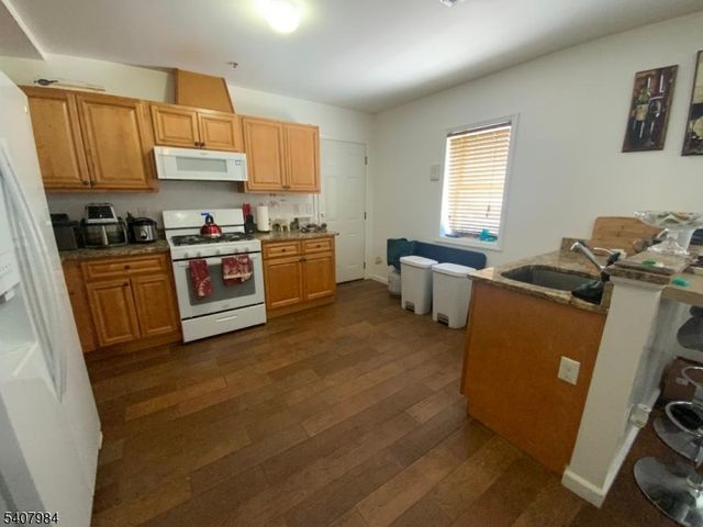 234 Jefferson St, Newark City, NJ 07105