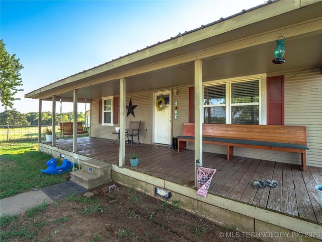 419000 E 1110 Road, Checotah, OK 74426