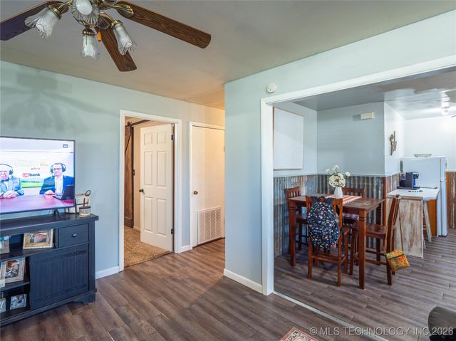 419000 E 1110 Road, Checotah, OK 74426