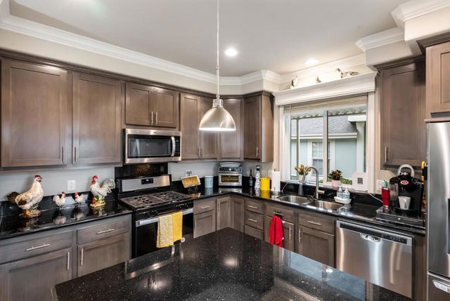 99 Timber Cove, Campbell, CA 95008