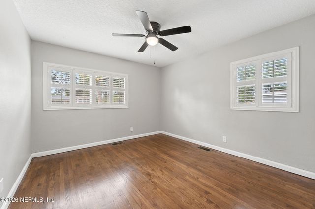 2443 IRONWOOD Drive, Jacksonville, FL 32216