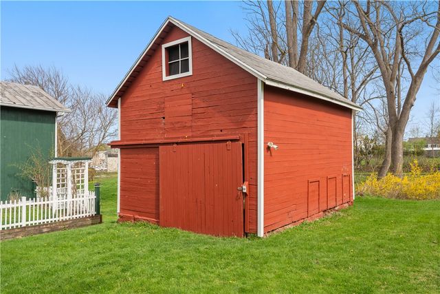 50 Clinton Street, Avon, NY 14414
