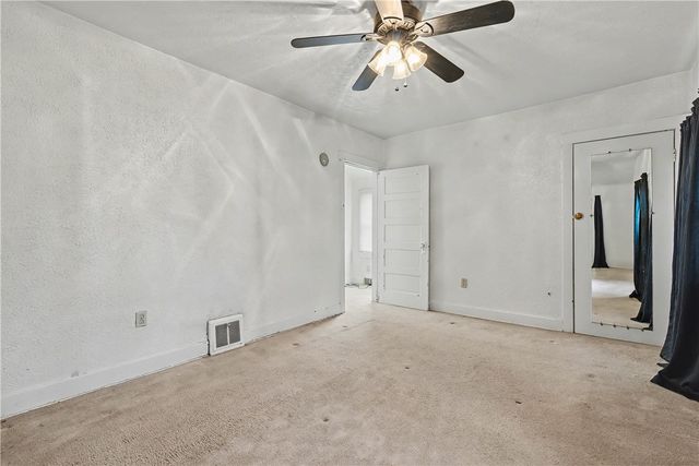 1807 Mcminn Street, Aliquippa, PA 15001