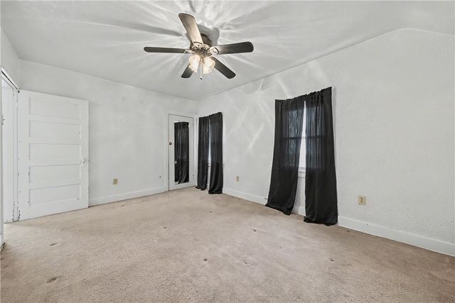 1807 Mcminn Street, Aliquippa, PA 15001