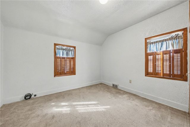 1807 Mcminn Street, Aliquippa, PA 15001