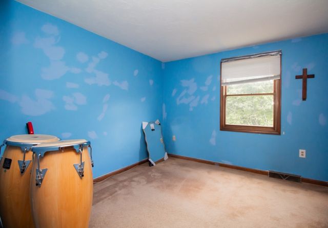 627 Pulaski right, Bellingham, MA 02019