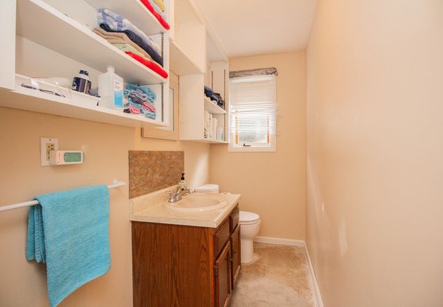 627 Pulaski right, Bellingham, MA 02019
