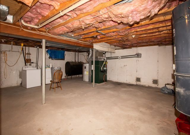 627 Pulaski right, Bellingham, MA 02019