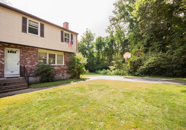 627 Pulaski right, Bellingham, MA 02019