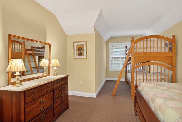 20 Glacier Way 20, Holliston, MA 01746