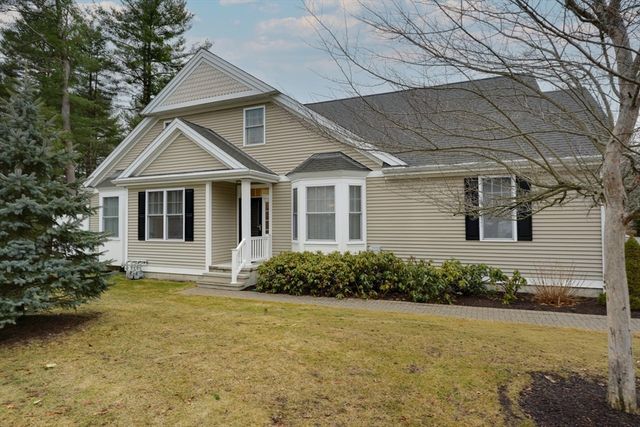 20 Glacier Way 20, Holliston, MA 01746