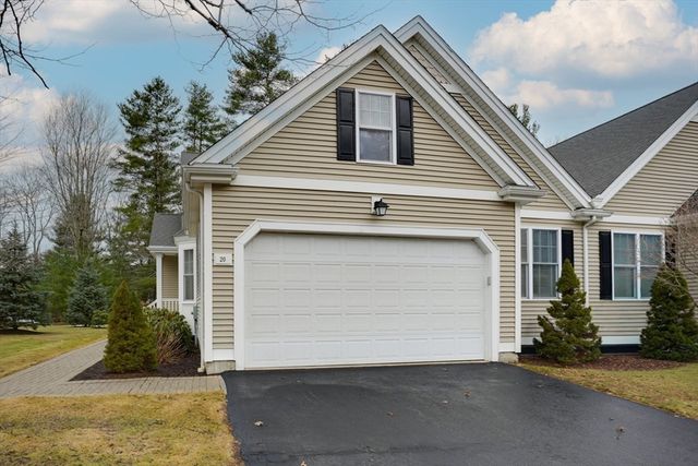 20 Glacier Way 20, Holliston, MA 01746