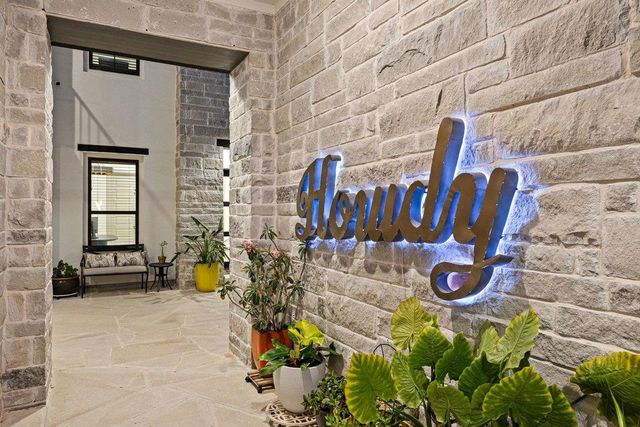 200 Baldovino SKWY, Lakeway, TX 78738
