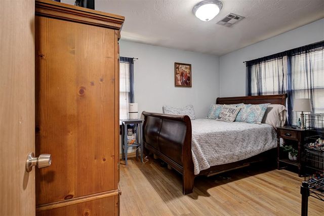 1609 S Pickard Avenue, Norman, OK 73072