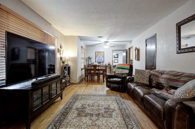 1609 S Pickard Avenue, Norman, OK 73072