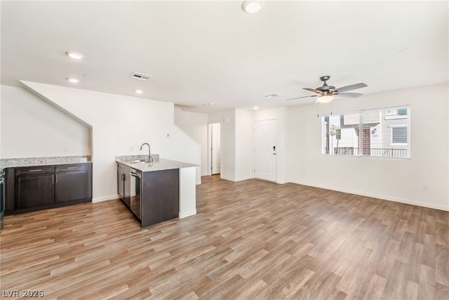 2940 Beige Mist Court, North Las Vegas, NV 89086