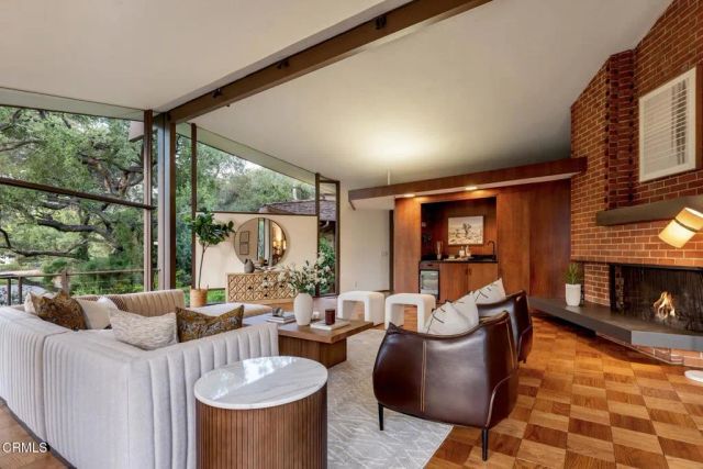 1060 Kewen Drive, San Marino, CA 91108