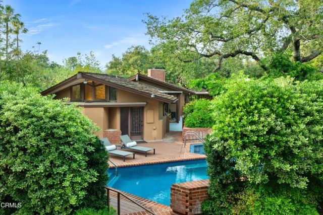 1060 Kewen Drive, San Marino, CA 91108